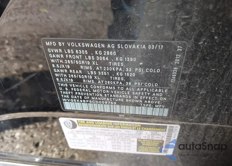 2012 Volkswagen Touareg Tdi Lux z USA, uszkodzony, nr VIN WVGEK9BP5CD009753